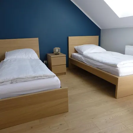 Simpatico, Nad Jeziorem Powidzkim