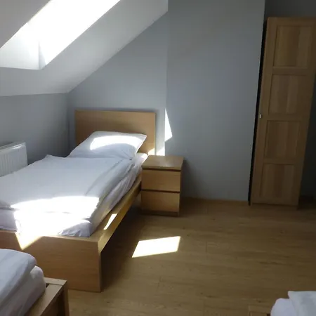 Simpatico, Nad Jeziorem Powidzkim Apartment